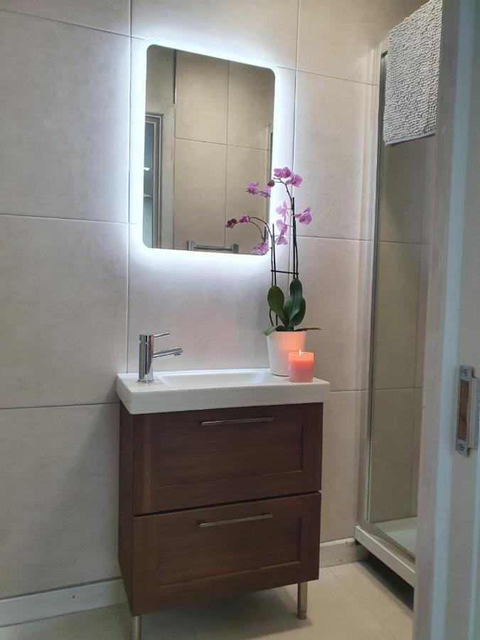 The Plaza Suites High St Bangor Dış mekan fotoğraf